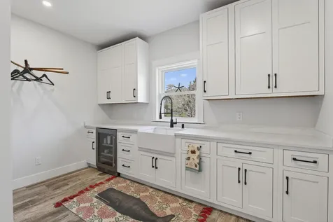 2 Schooner Way Old Orchard Beach ME 04064