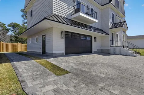 2 Schooner Way Old Orchard Beach ME 04064