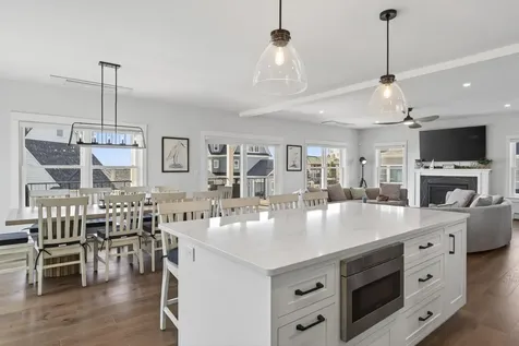 2 Schooner Way Old Orchard Beach ME 04064