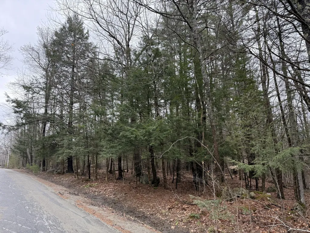 M107, L3 Chase Road Readfield ME 04355