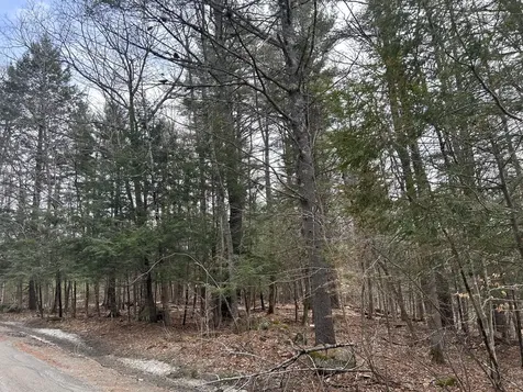 M107, L3 Chase Road Readfield ME 04355