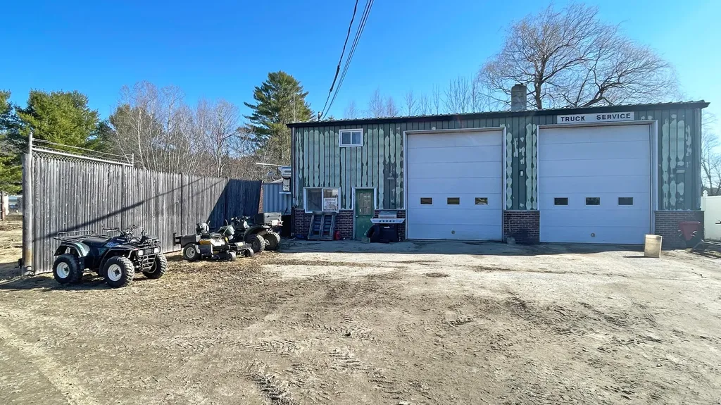 1294 Sabattus Street Lewiston ME 04240