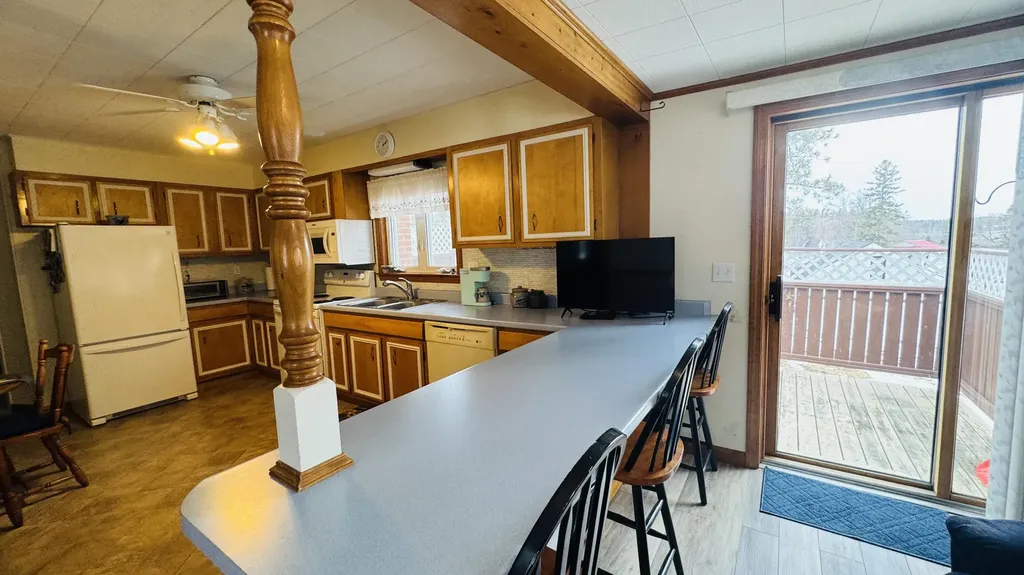 35 Leighton Avenue Limestone ME 04750