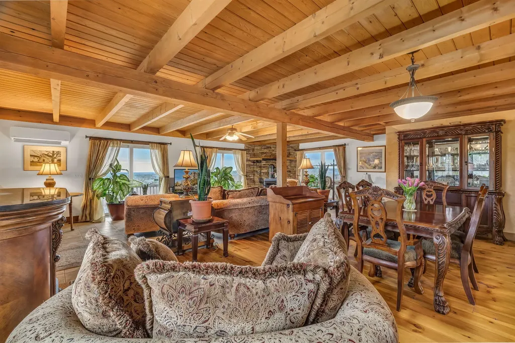 54 Folsom Ridge Road Burlington ME 04417