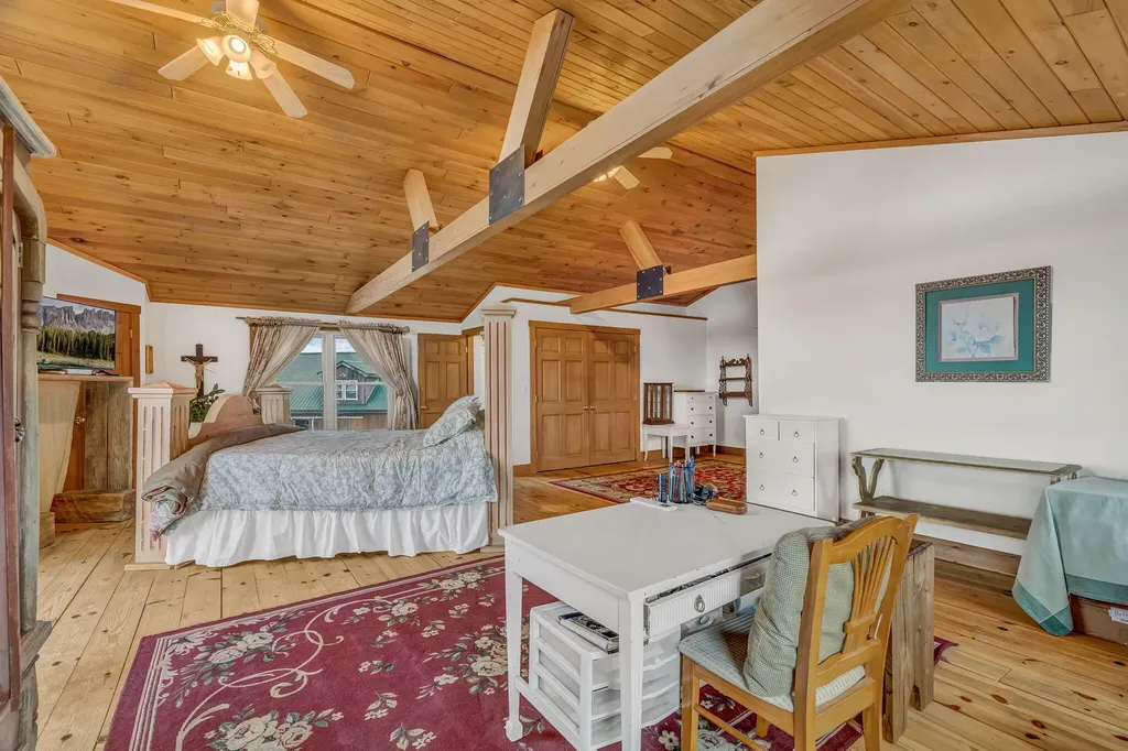 54 Folsom Ridge Road Burlington ME 04417
