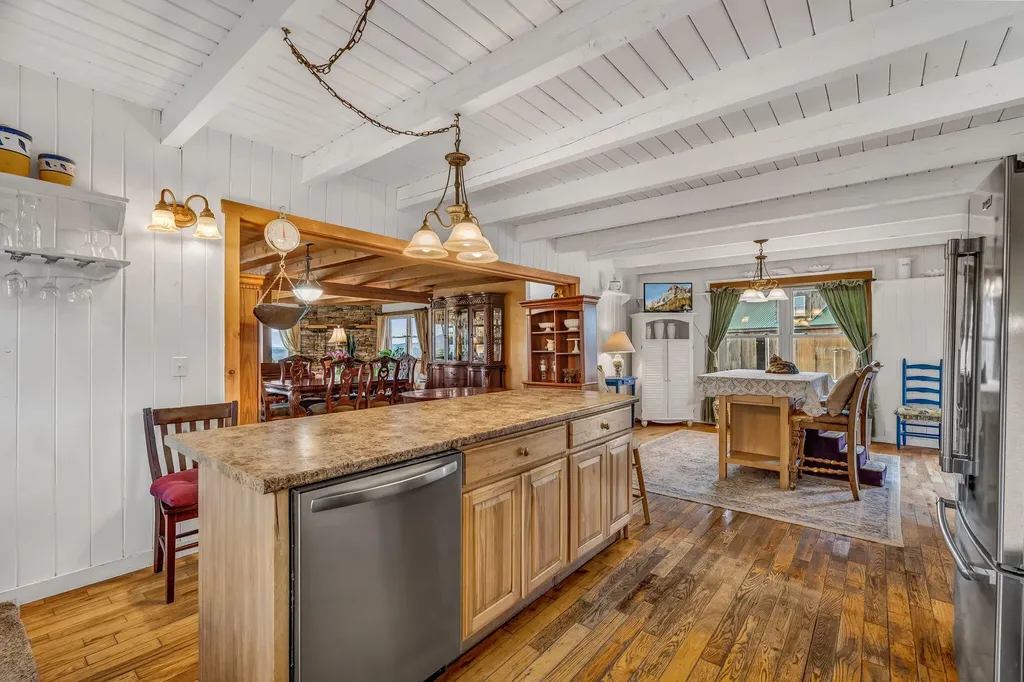 54 Folsom Ridge Road Burlington ME 04417