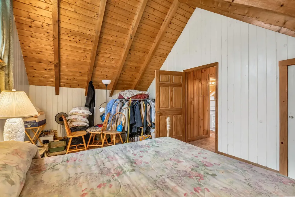 54 Folsom Ridge Road Burlington ME 04417