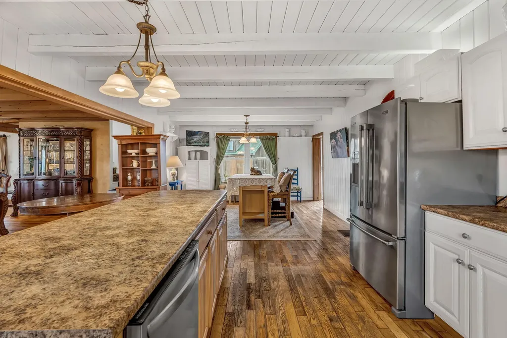 54 Folsom Ridge Road Burlington ME 04417