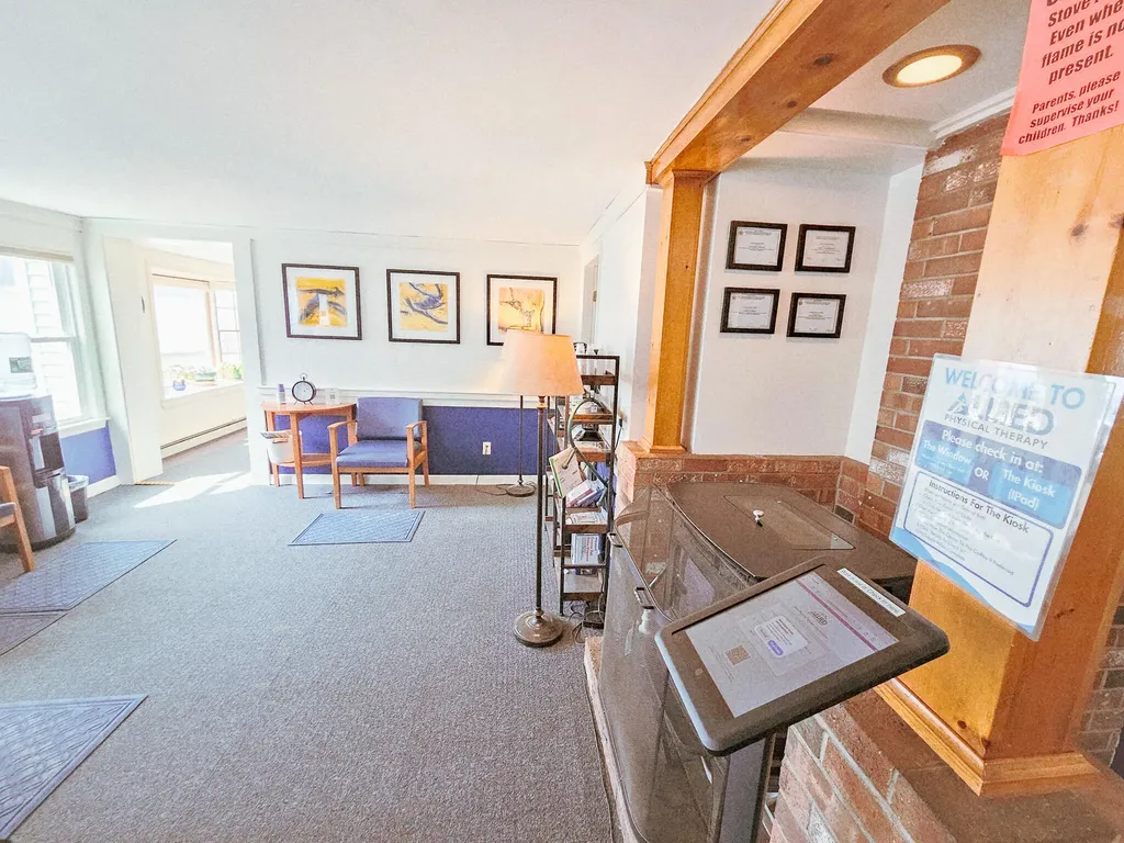 128 Middle Street Farmington ME 04938