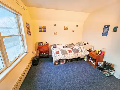 128 Middle Street Farmington ME 04938