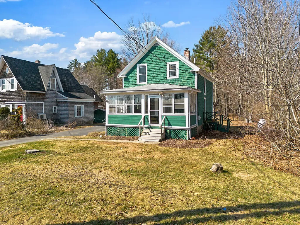 324 Main Street Vassalboro ME 04989