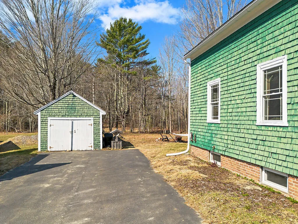 324 Main Street Vassalboro ME 04989