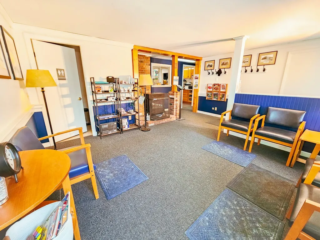 128 Middle Street Farmington ME 04938