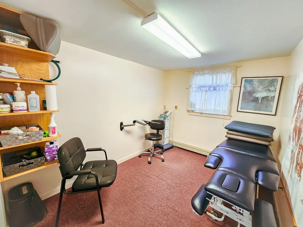 128 Middle Street Farmington ME 04938
