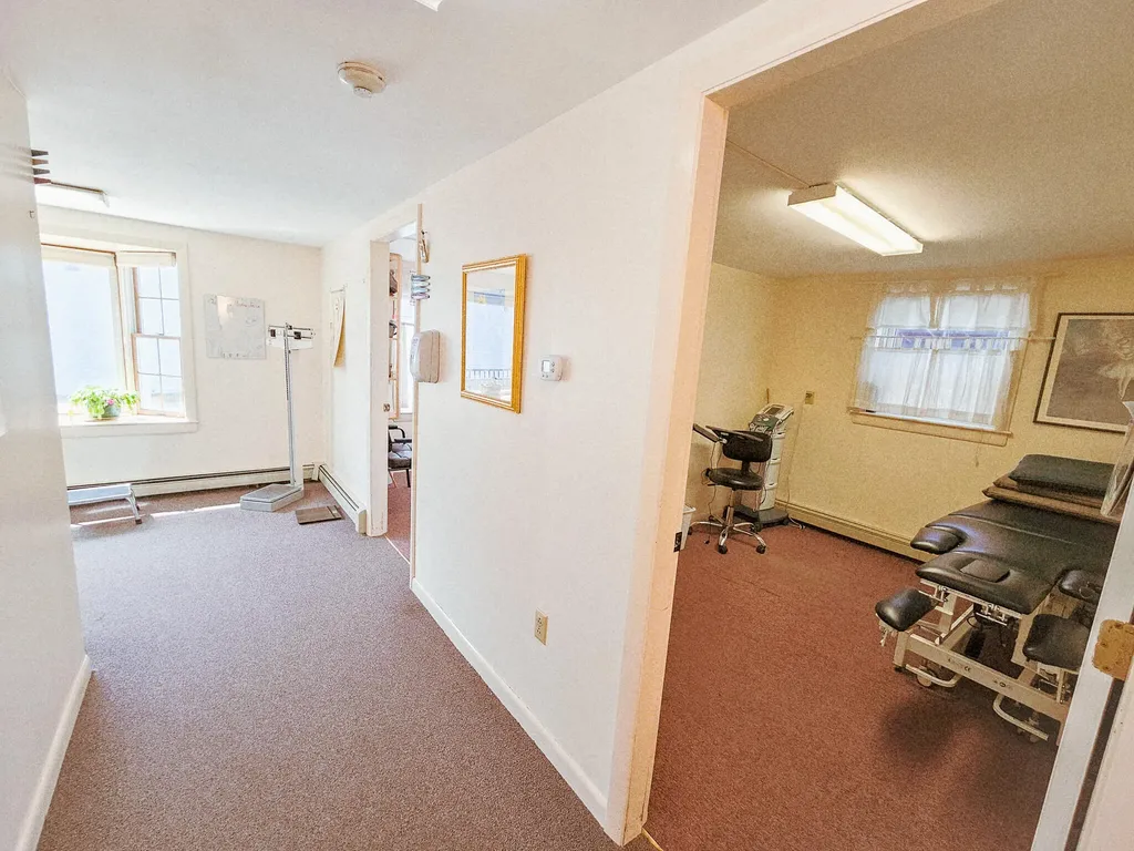 128 Middle Street Farmington ME 04938