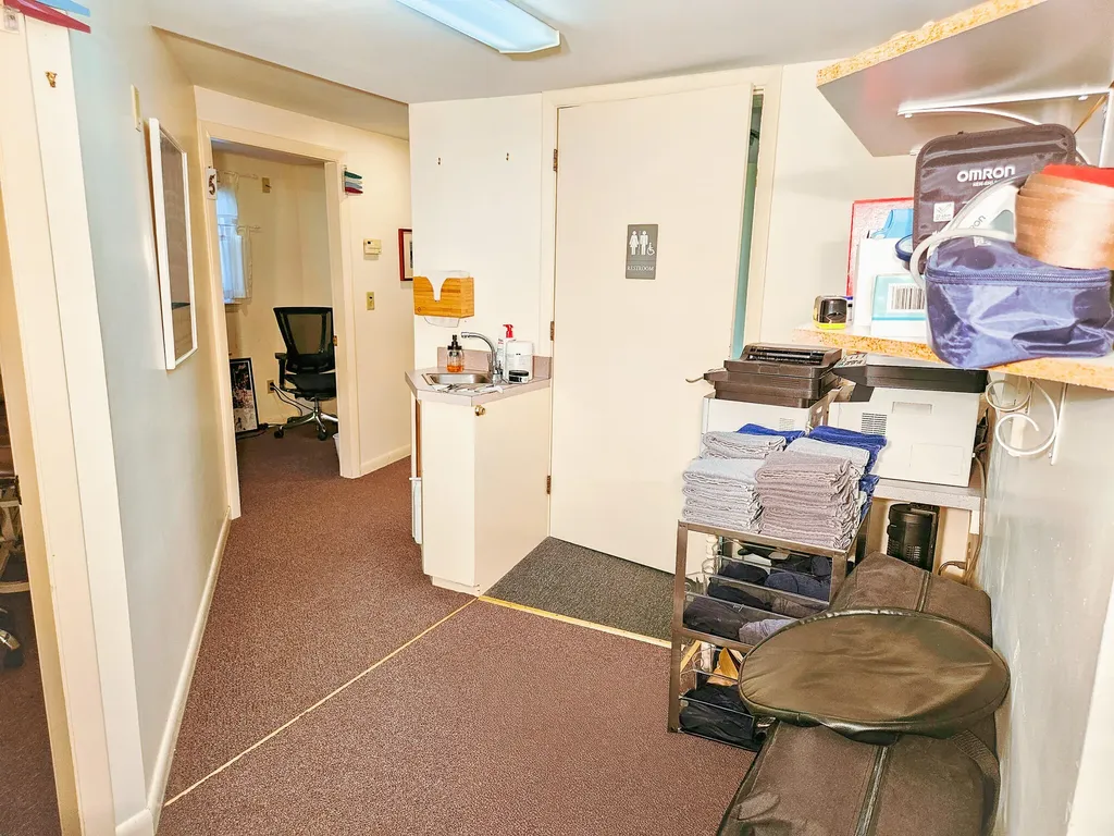 128 Middle Street Farmington ME 04938