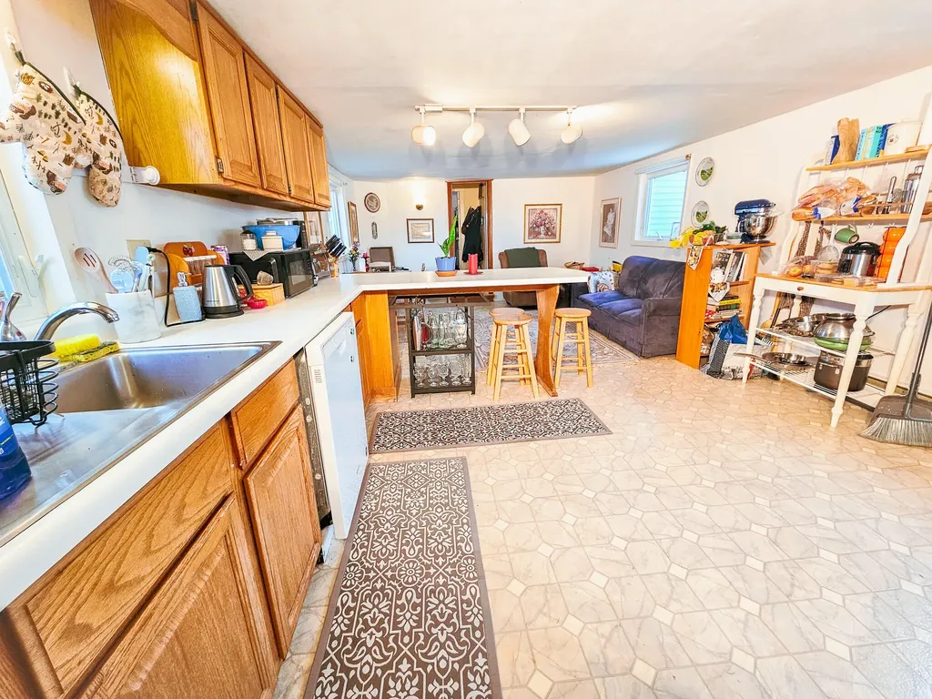 128 Middle Street Farmington ME 04938