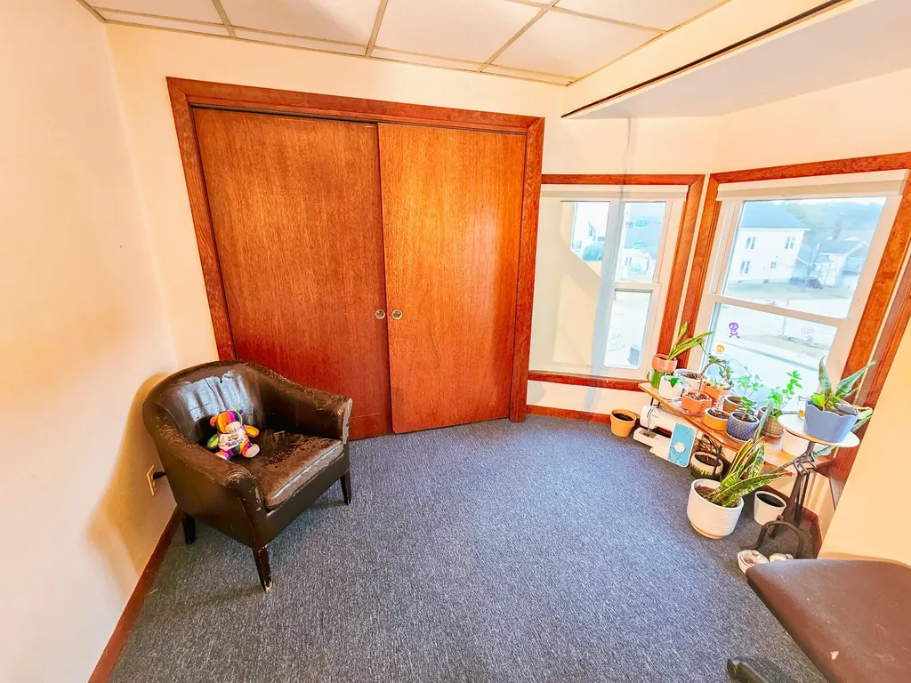128 Middle Street Farmington ME 04938