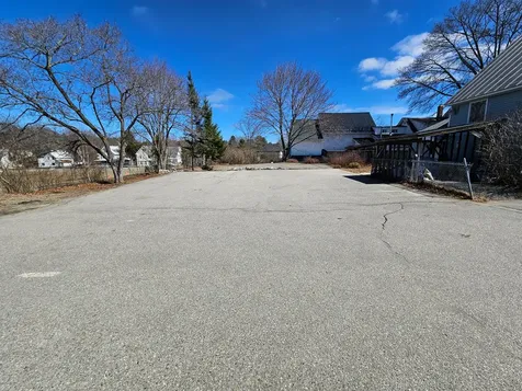 128 Middle Street Farmington ME 04938