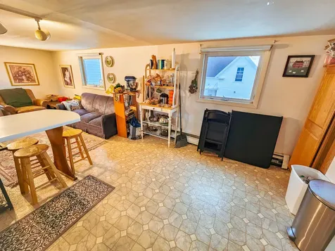 128 Middle Street Farmington ME 04938
