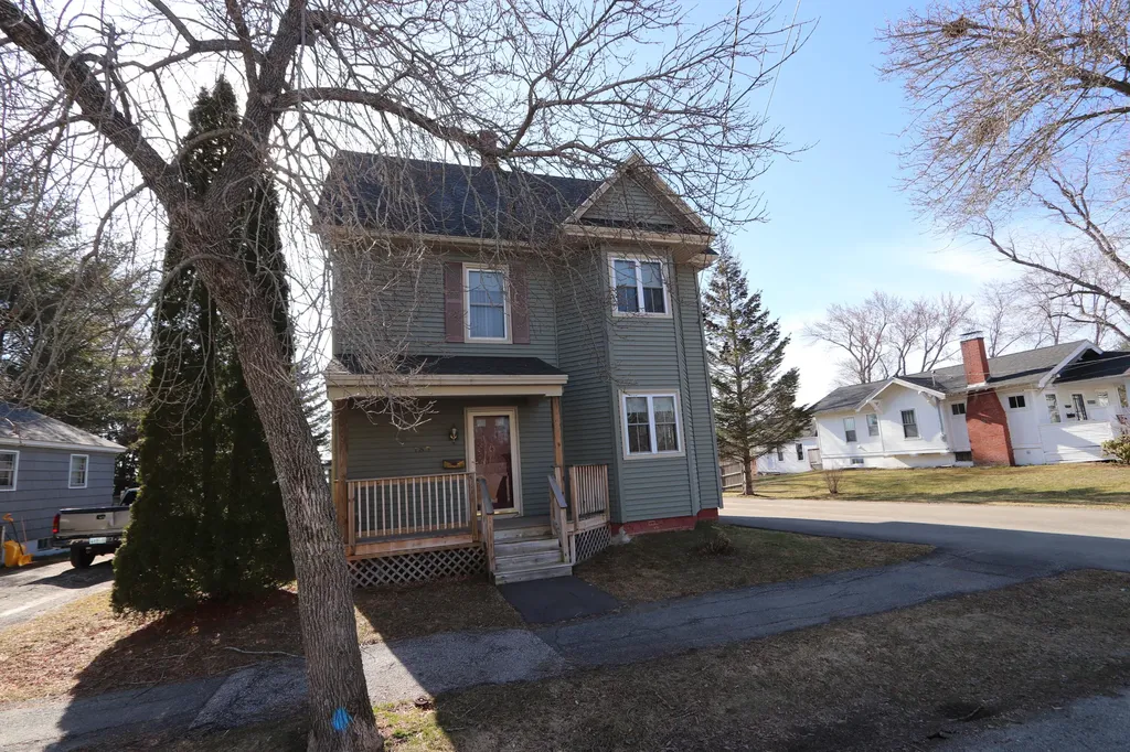 130 7th Street Bangor ME 04401