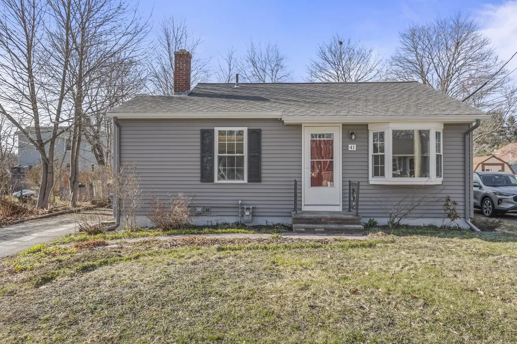 41 George Street South Portland ME 04106