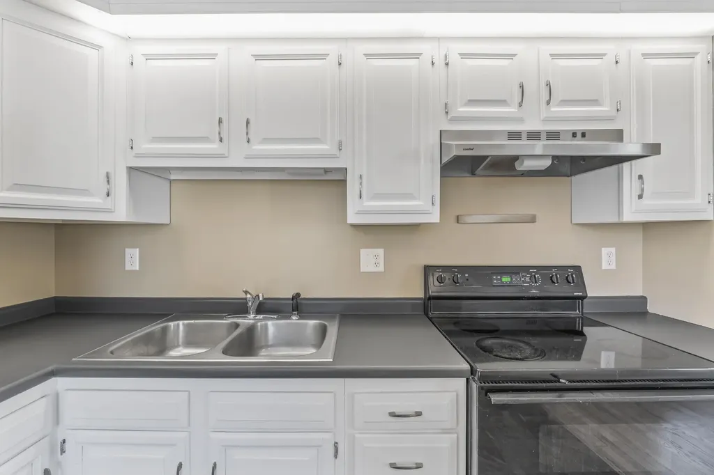 41 George Street South Portland ME 04106