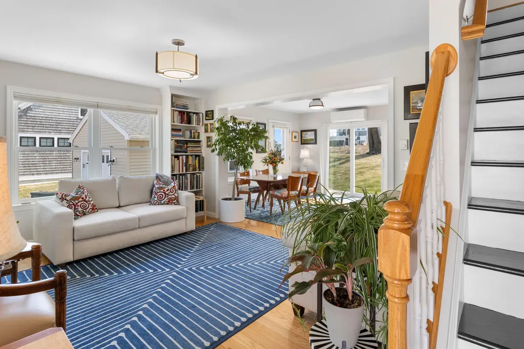 81 Crescent Street Rockland ME 04841