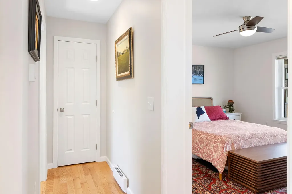 81 Crescent Street Rockland ME 04841