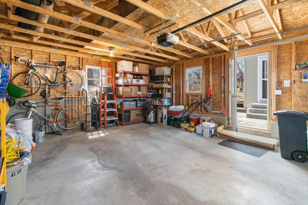 81 Crescent Street Rockland ME 04841
