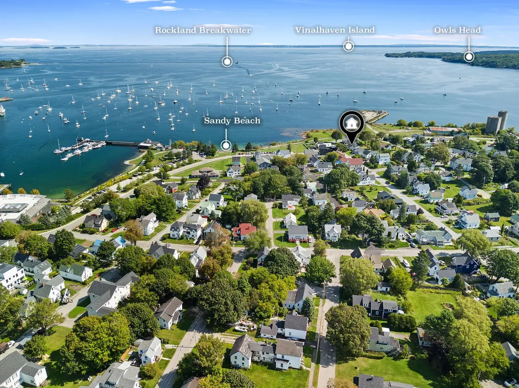 81 Crescent Street Rockland ME 04841