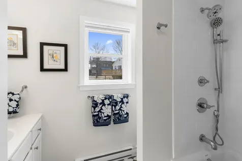 81 Crescent Street Rockland ME 04841