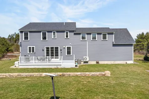 46 Farm View Way Wells ME 04090