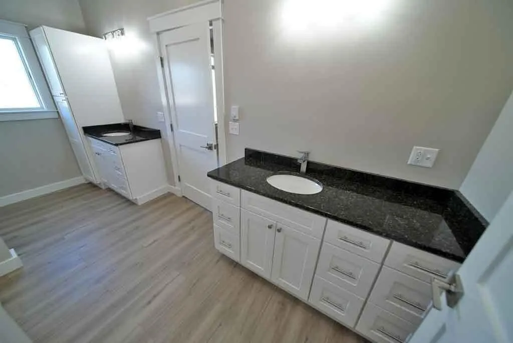 3 Lilac Lane Houlton ME 04730