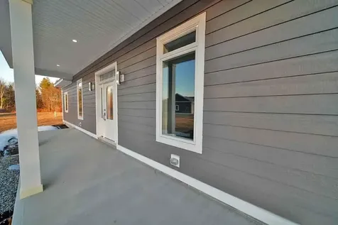 3 Lilac Lane Houlton ME 04730