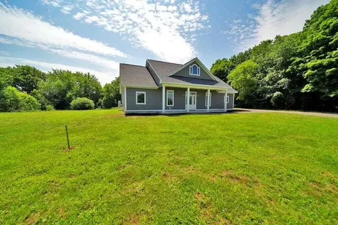 3 Lilac Lane Houlton ME 04730