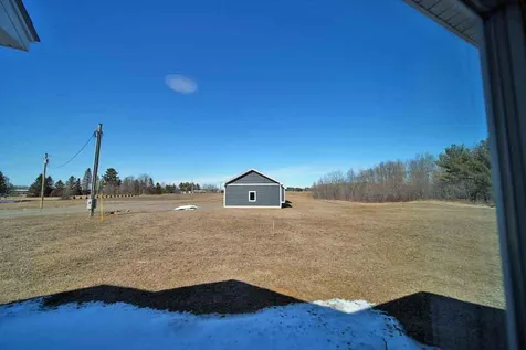 3 Lilac Lane Houlton ME 04730