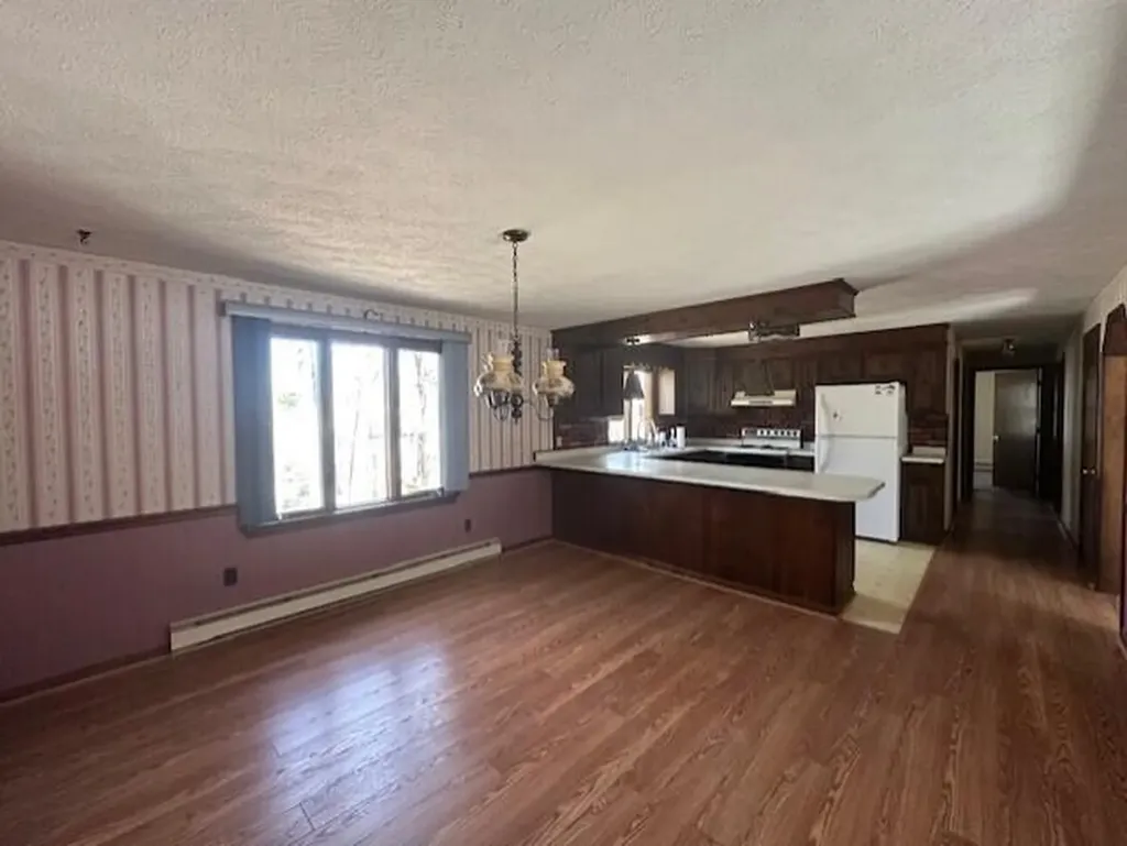 453 Pool Street Biddeford ME 04005