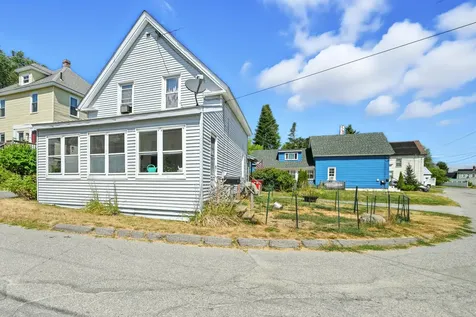 2 King Street Fairfield ME 04937