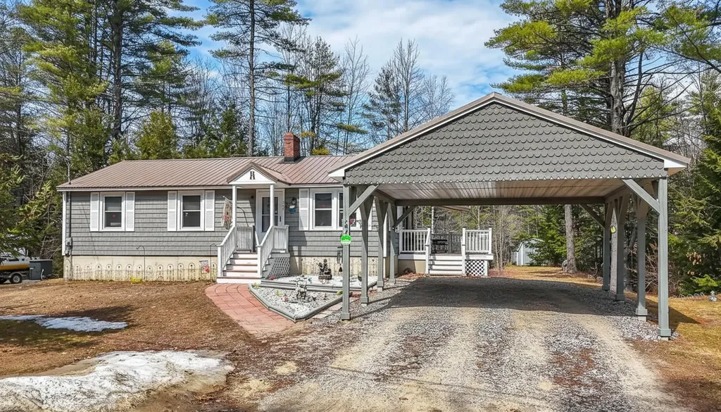202 Beaver Brook Road Limerick ME 04048