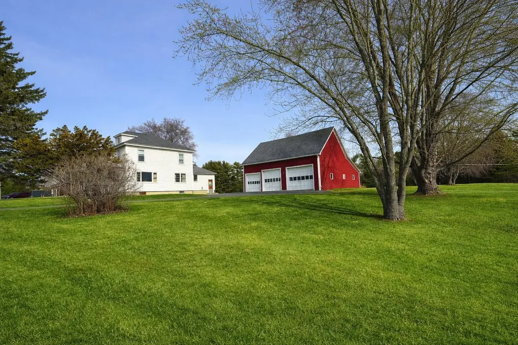 91 Pierce Road Brewer ME 04412