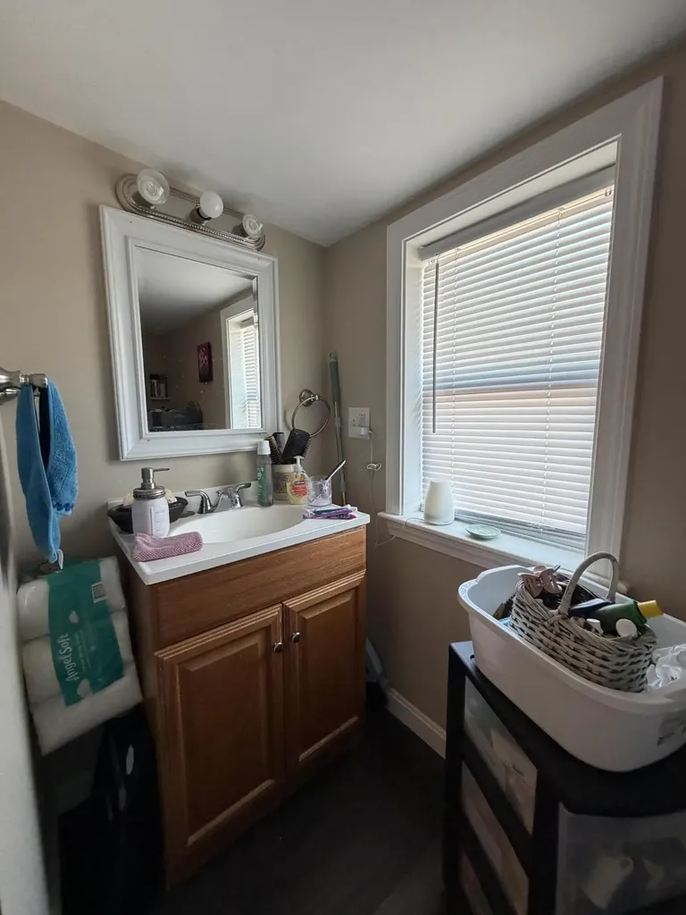 442 W Broadway Lincoln ME 04457