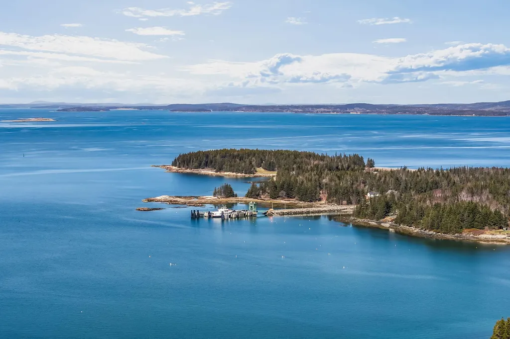 281 Atlantic Road Swans Island ME 04685