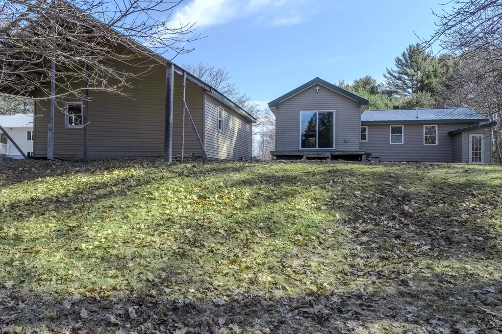 1150 Lakewood Road Madison ME 04950