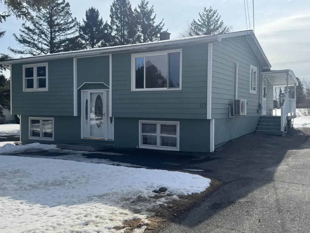 173 Lynn Street Van Buren ME 04785