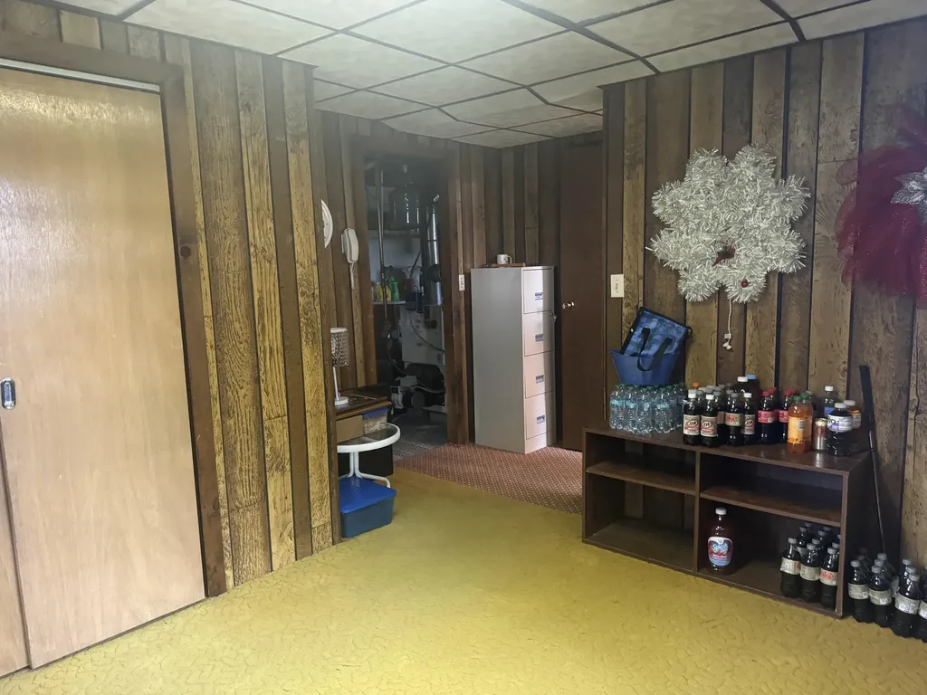 173 Lynn Street Van Buren ME 04785