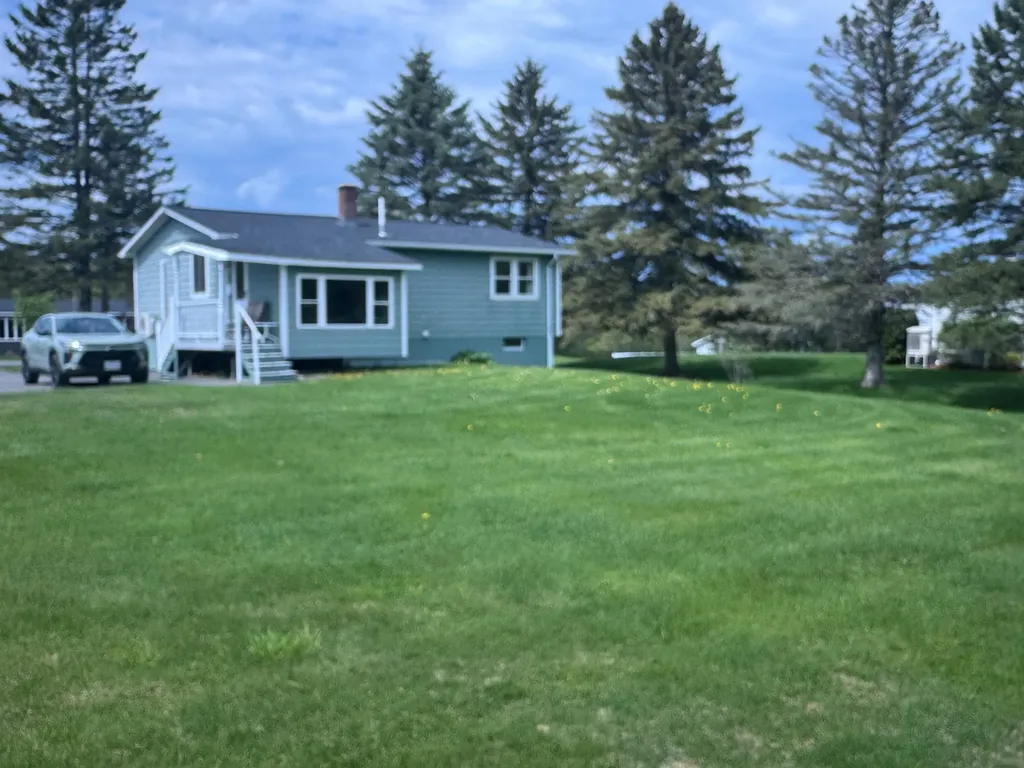 173 Lynn Street Van Buren ME 04785