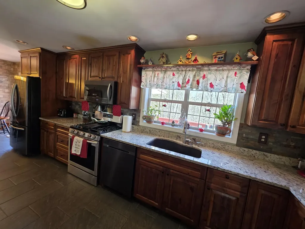 140 Bog Road Northport ME 04849