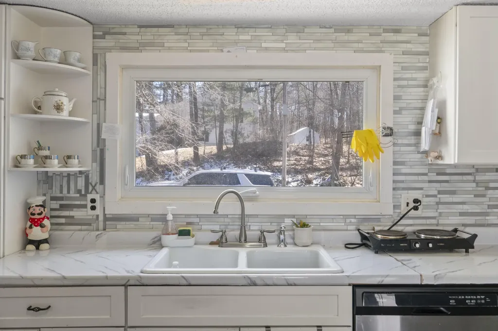 45 Sherwood Drive Augusta ME 04330