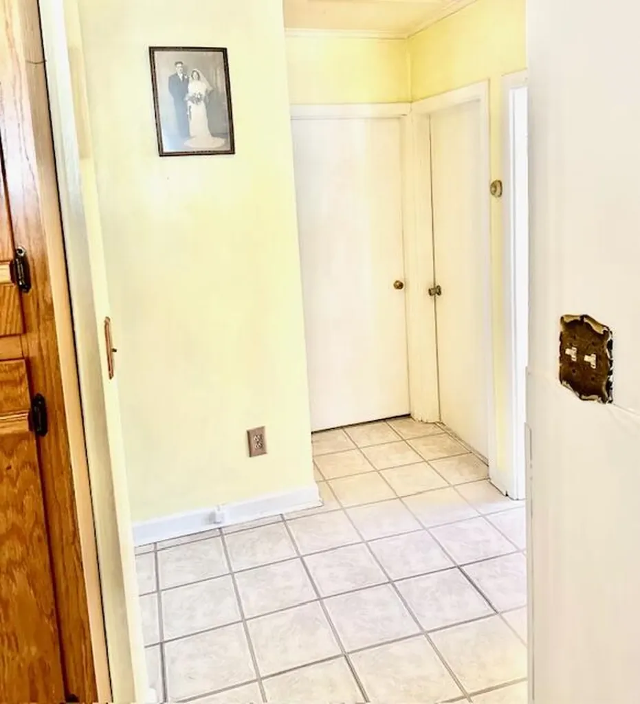 158 Pleasant Avenue Madawaska ME 04756